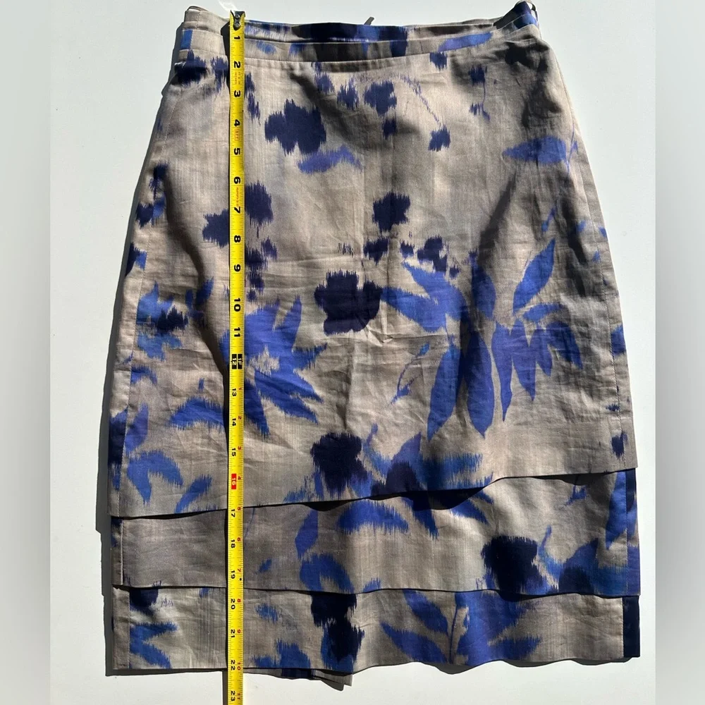 BOSS Satin Layered Blue and Greige Floral Pencil Skirt, 0